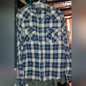 Filter Women's Navy/White/Red Plaid Button Down Flannel